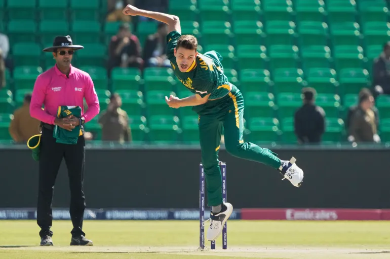 New Zealand vs South Africa battle it out in a thrilling ICC Champions Trophy 2025 semi-final match.